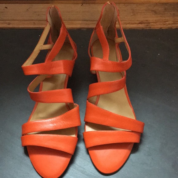 nine west orange sandals